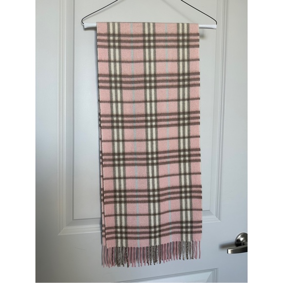 Authentic Burberry Pink Nova Check 100% Cashmere Scarf - Picture 4 of 4